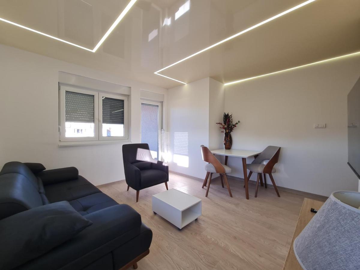 Airport Molko Apartments Surčin 외부 사진